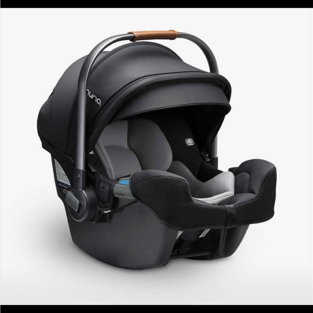 Nuna Black Infant Car Seat